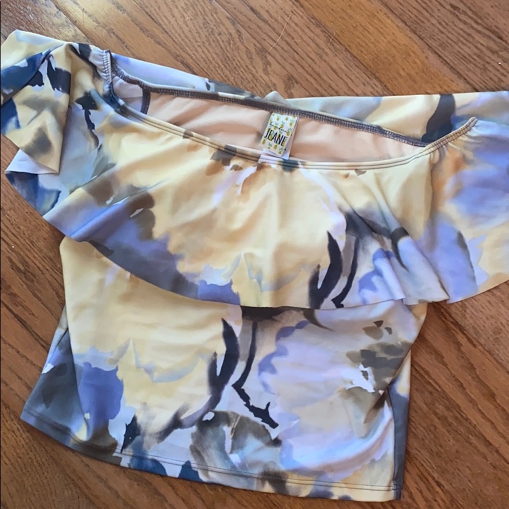 Kortni Jeane Floral Off Shoulder